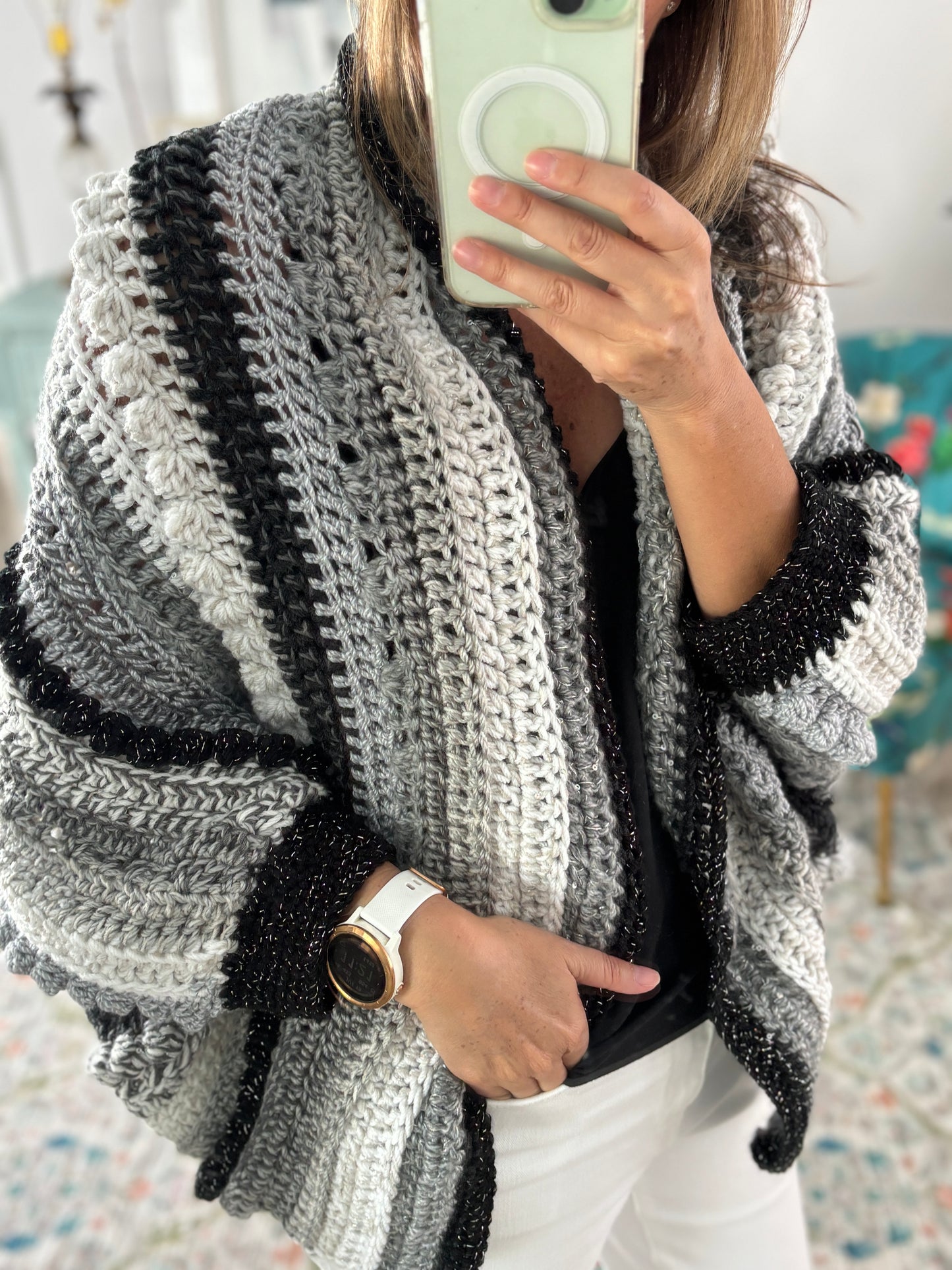 Cardigan Inés, perla,gris y negro