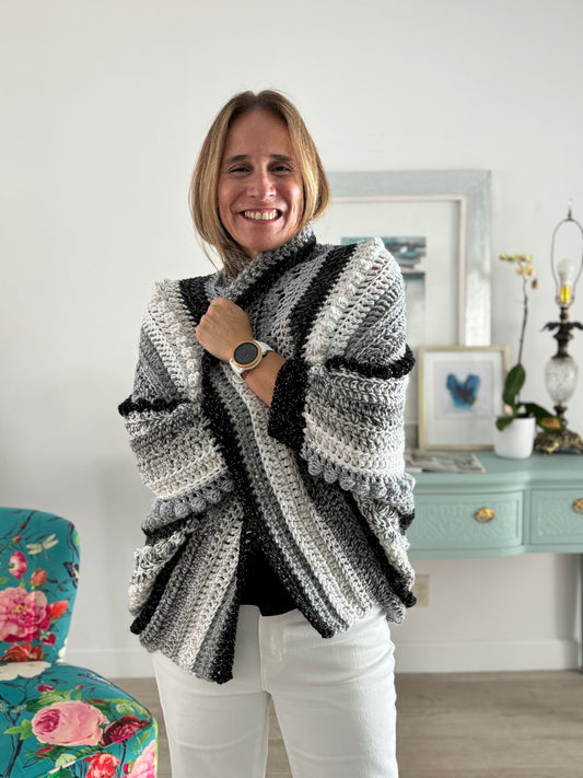 Cardigan Inés, perla,gris y negro