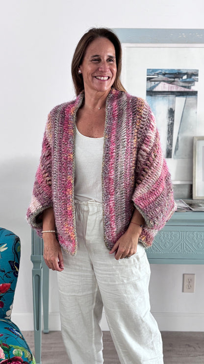 Cardigan Inés tonos fucsias/rosa